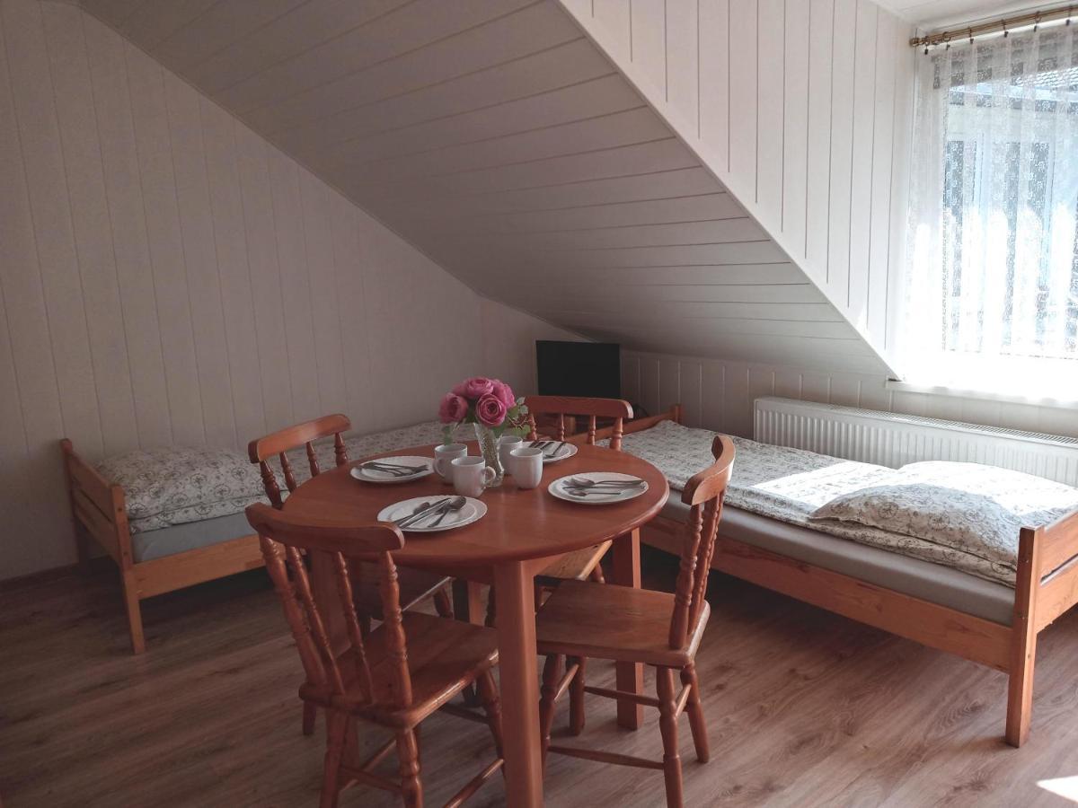 Villa Jaskolka Мендзиздрое Екстериор снимка